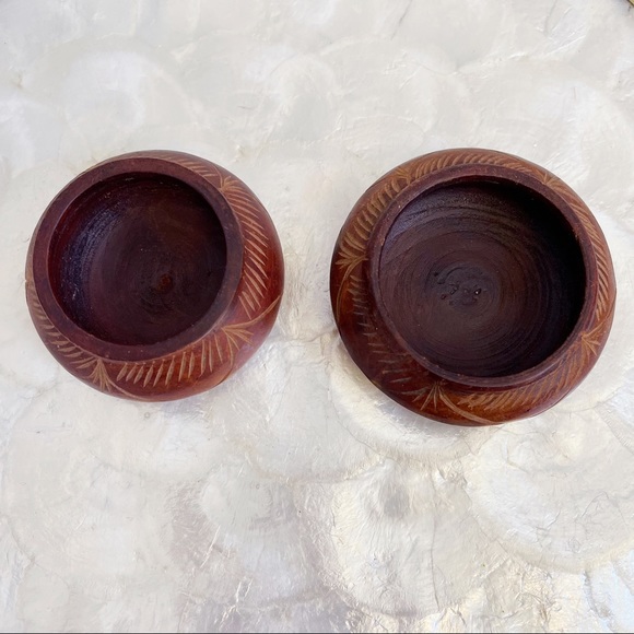 Vintage Hand Carved Small Wooden Bowls Lidded Boho Chic Hole Decor Vanity Decor - Picture 8 of 13